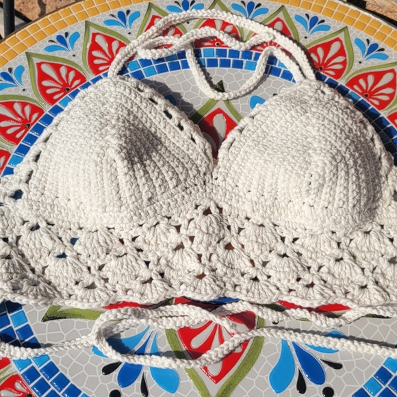 Crochet halter top - Picture 2 of 6